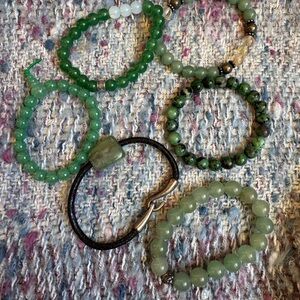 Elegant Green Beaded Bracelet Set